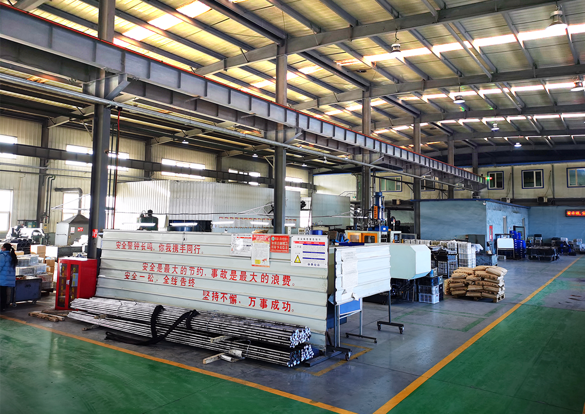  奧鵬汽車零部件生產車間 - 8